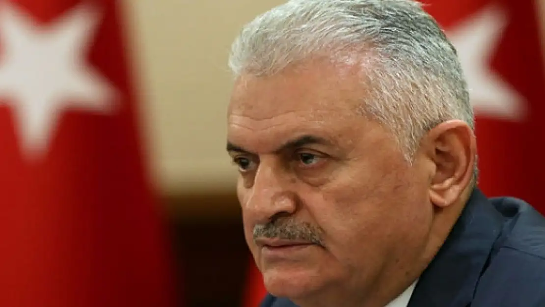 Başbakan Yıldırım'dan Tarık Akan için taziye mesajı