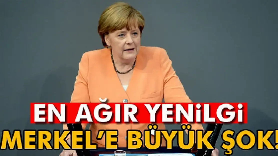 Merkel ağır yenilgi aldı