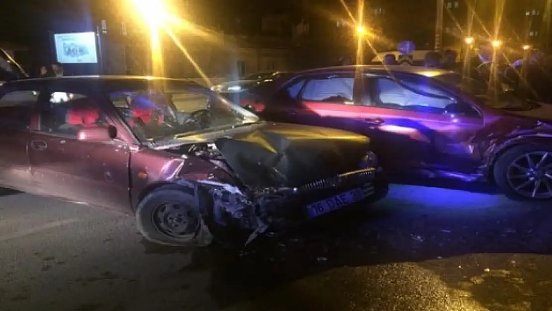 Van'da trafik kazası 2 yaralı