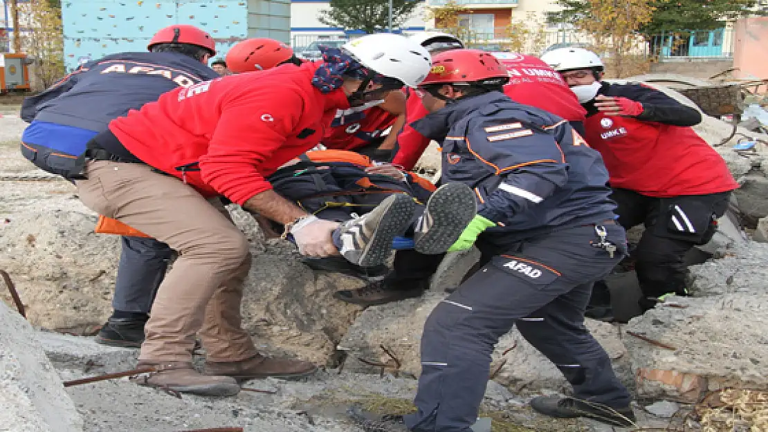 Deprem Herkesi Etkileyen Bir Afettir