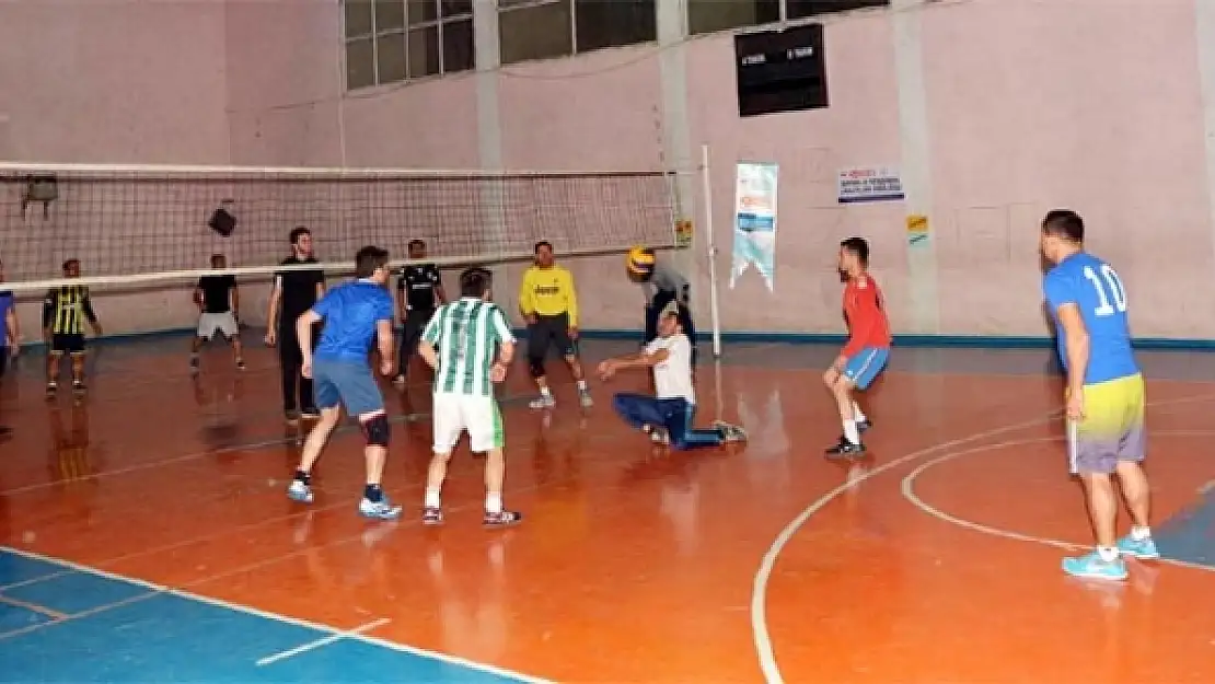 Çatakta voleybol turnuvası