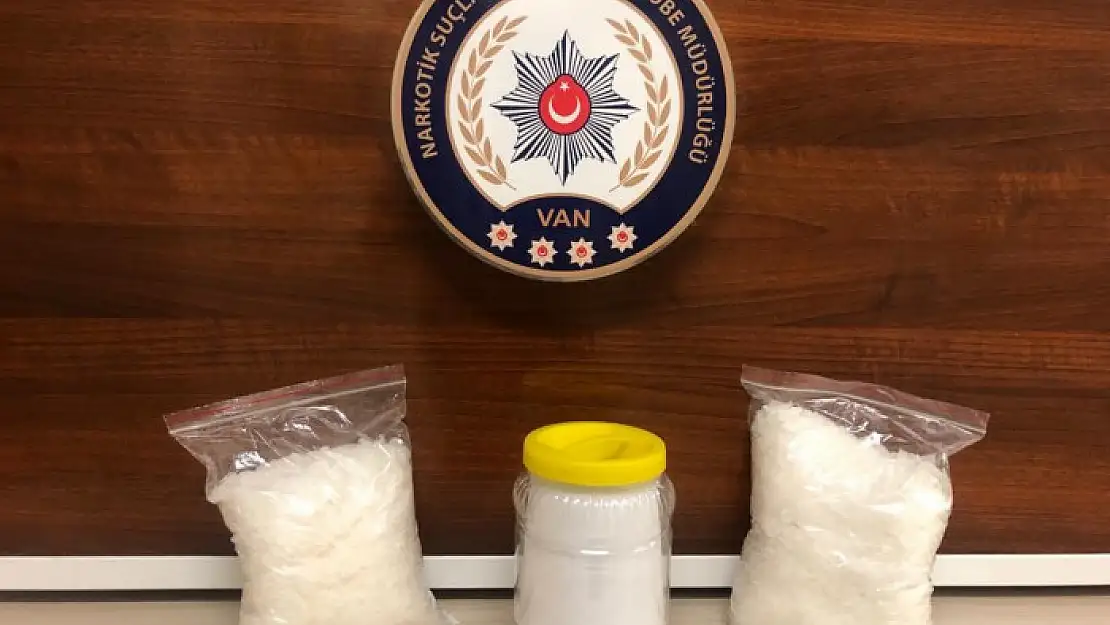 Van'da 3 kilogram metamfetamin ele geçirildi