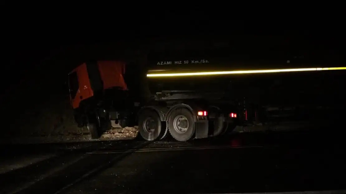 Van'da trafik kazası: 1 ölü, 2 yaralı