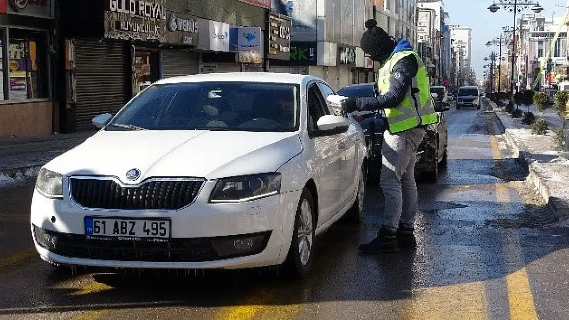 Vanlılar kısıtlamalara uyuyor