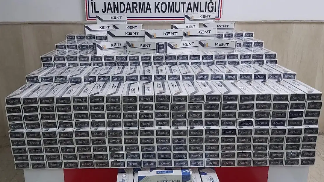 Çaldıran'da 8 bin 500 paket kaçak sigara ele geçirildi