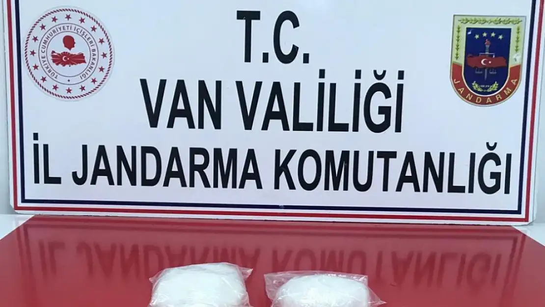 Van'da uyuşturucu ve silah ele geçirildi