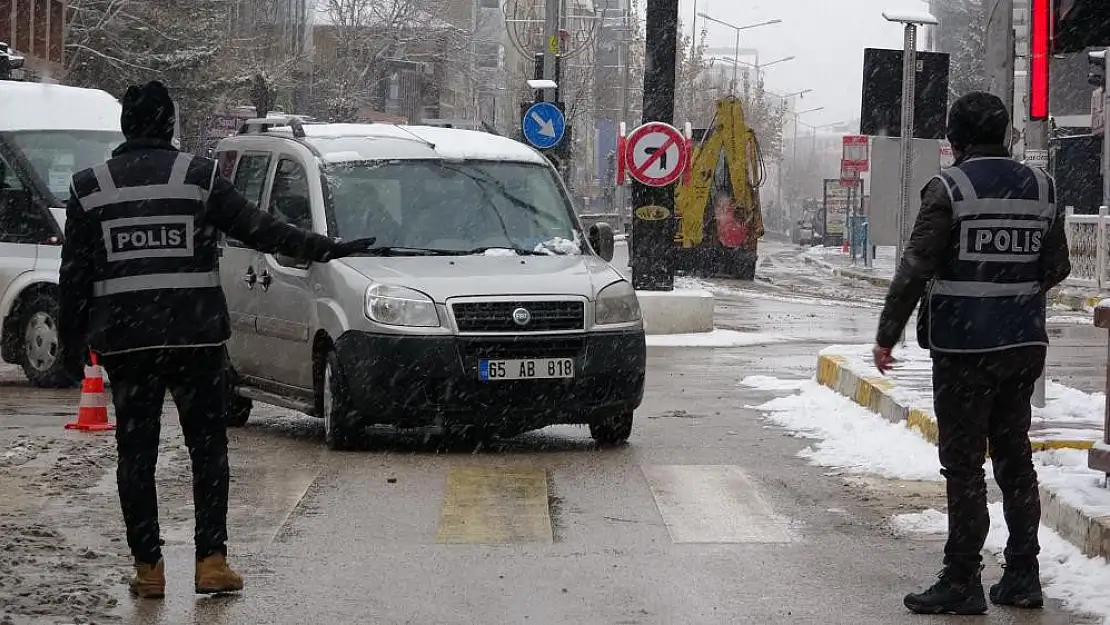 Kar yağışı altında kısıtlama denetimi