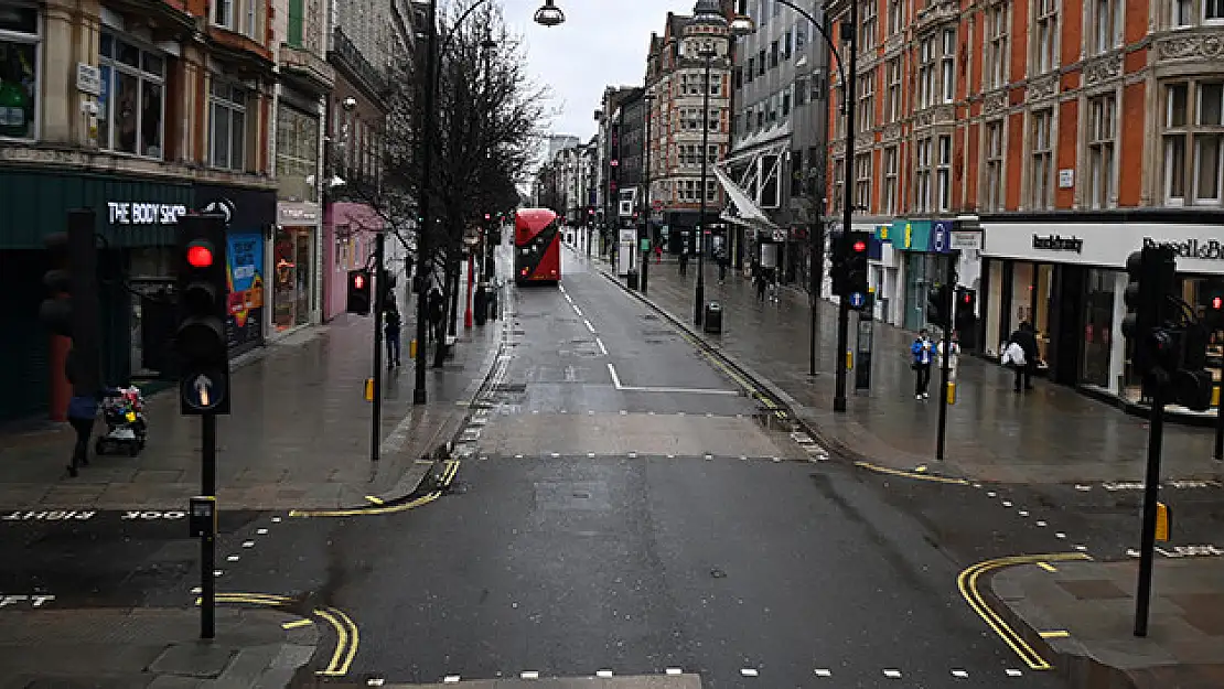 Kısıtlamalarla ilgili yol haritası açıklandı