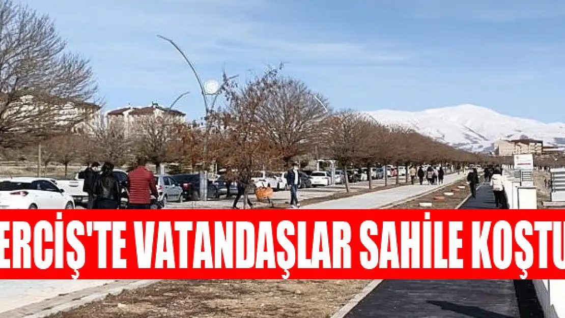 Erciş'te vatandaşlar sahile koştu