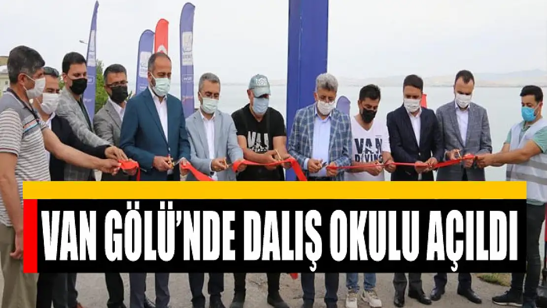 Van Gölü'nde dalış okulu açıldı