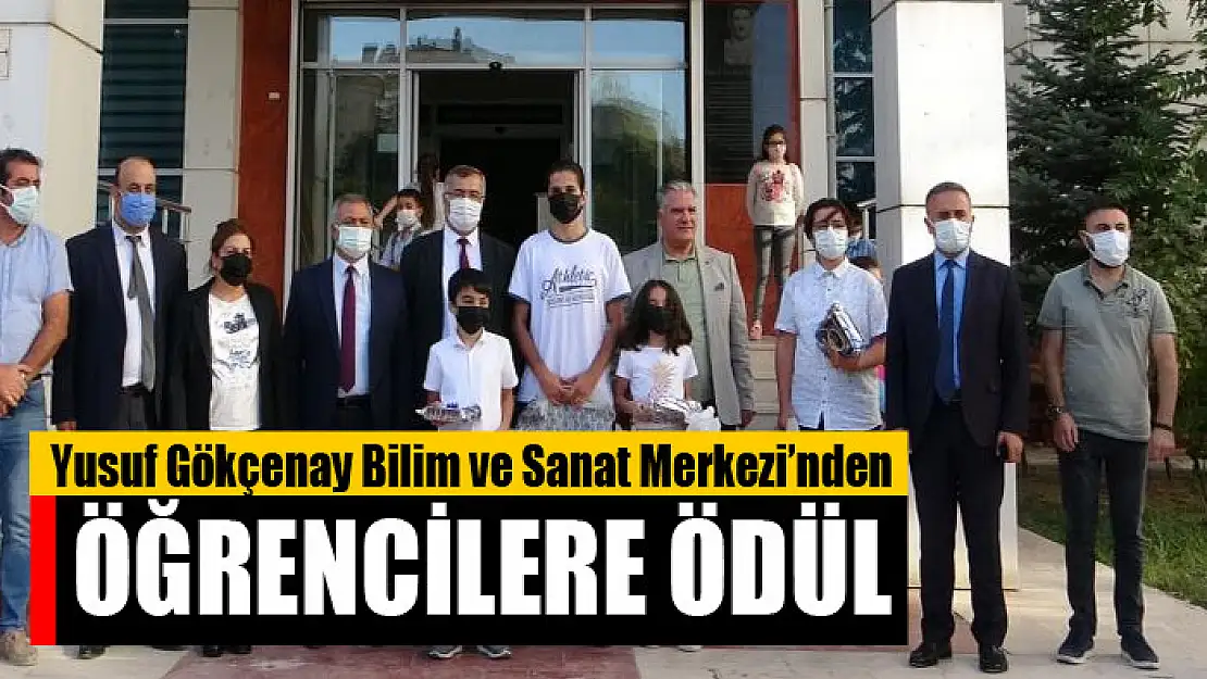 Yusuf Gökçenay Bilim ve Sanat Merkezi'nden öğrencilere ödül