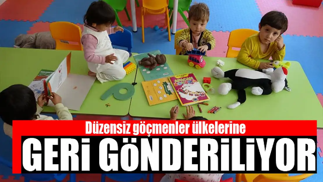 Düzensiz göçmenler ülkelerine geri gönderiliyor