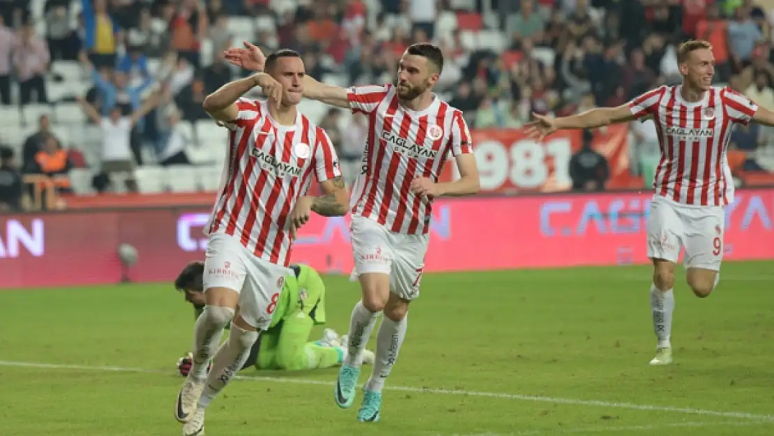 5 gollü maç Antalyaspor'un