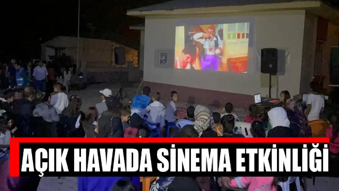 Açık havada sinema etkinliği