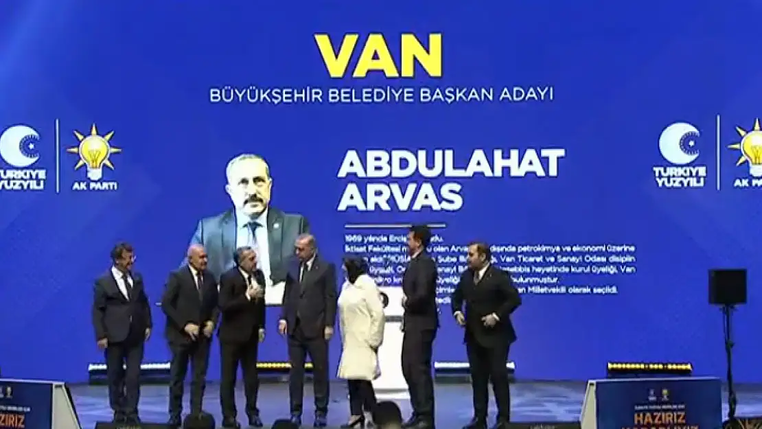 Ak Parti'nin Van Büyükşehir Adayı Abdulahat Arvas