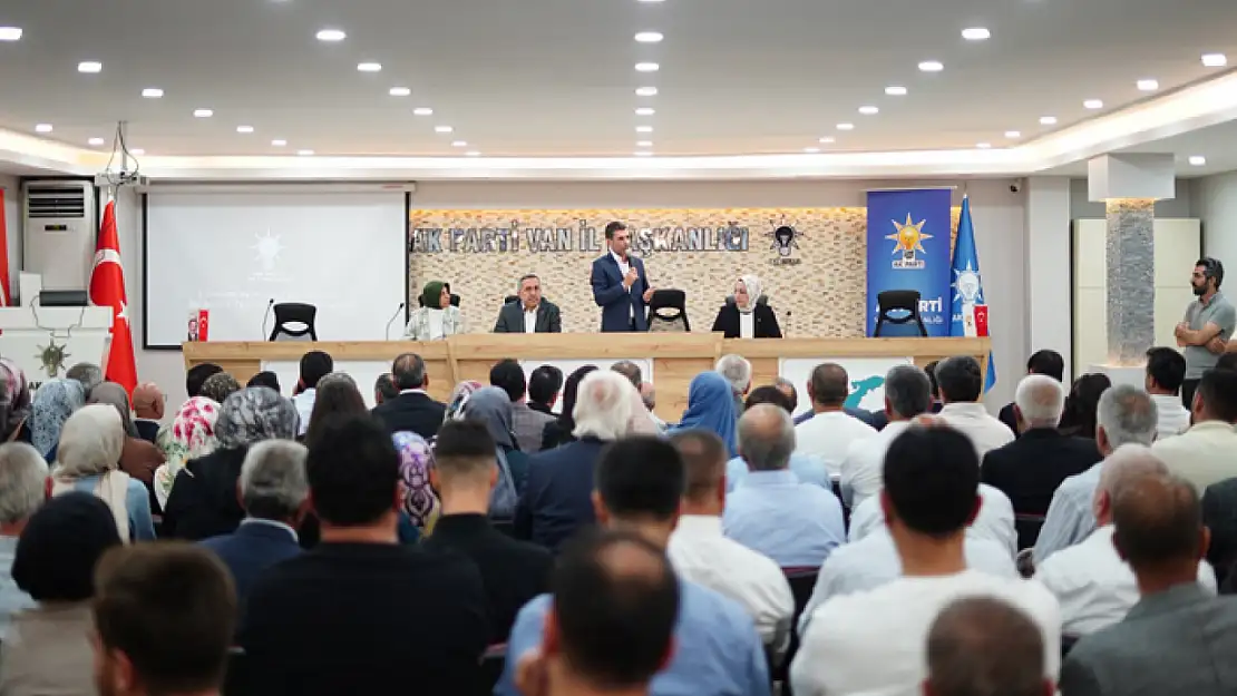 AK Parti Van İl Danışma Meclisi toplantısı gerçekleştirildi