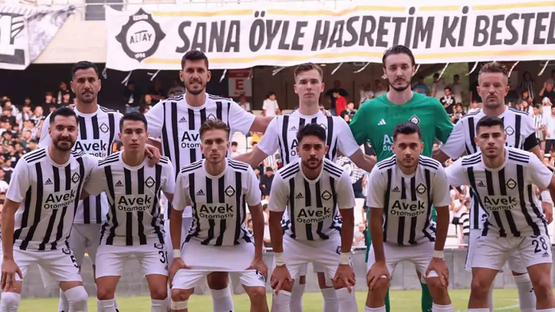 Altay, 4 oyuncusu hakkında açıklama yaptı