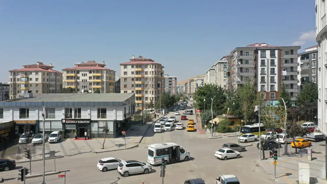 Altaylı ve Oğuz Caddeleri yenileniyor
