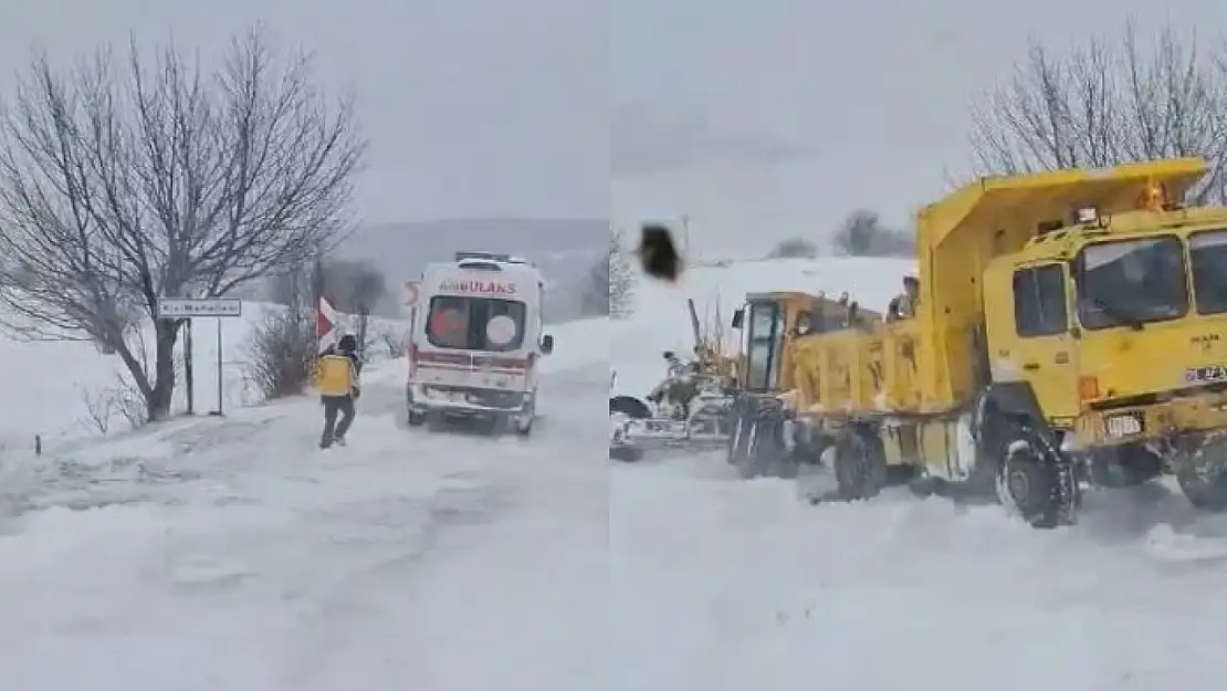 Ambulansa yol açan iş makinesi kara saplandı