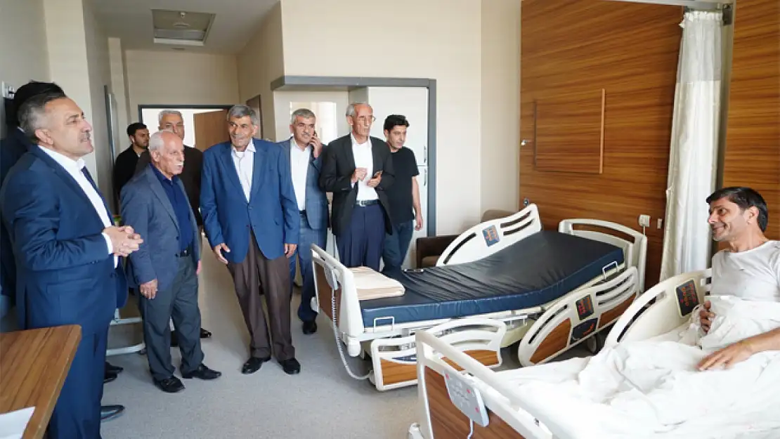 Arvas'tan hastane ziyareti