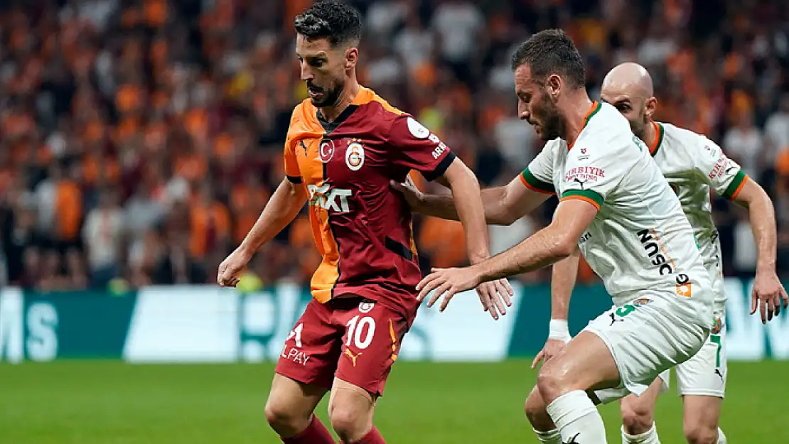 Gatasaray, Yunus Akgün'le güldü