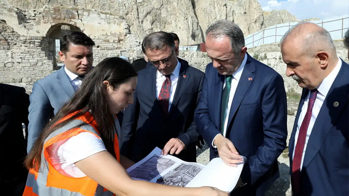 Bakan Yardımcısı Yazgı Van'da 