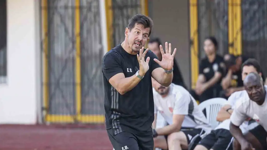 Belözoğlu: Antalyaspor belki de tarihinin en zor dönemini yaşıyor