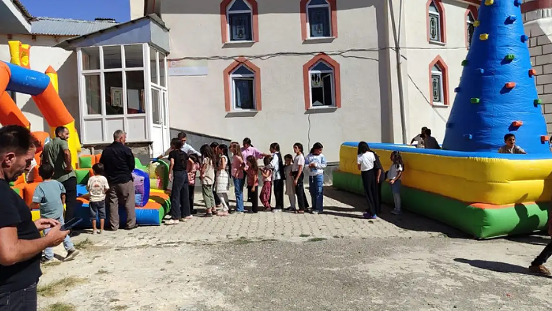 Beşçatak Mahallesi'nde çocuk şenliği