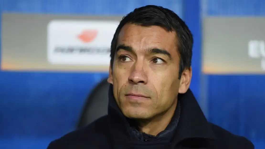 Beşiktaş'ta Van Bronckhorst sesleri