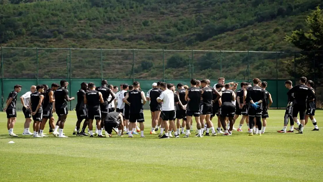 Beşiktaş, yeni sezon hazırlıklarını sürdürdü