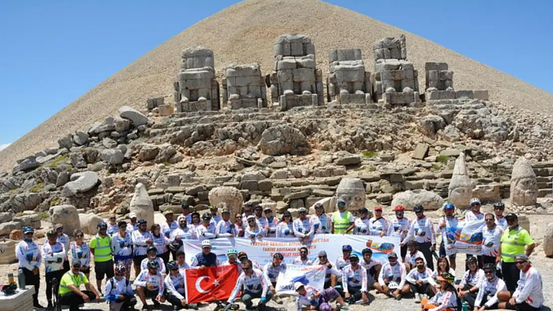 Bitlis Nemrut'tan Adıyaman Nemrut'a bisiklet turu sona erdi