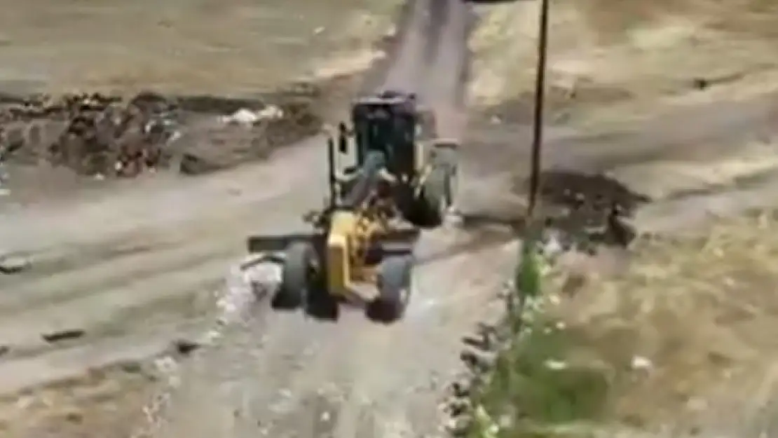 Bucakönü Mahallesi'nde yol çalışması