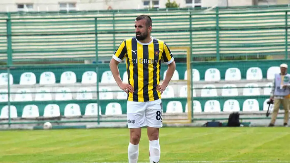 Bucaspor 1928'de Erhan Çelenk gitti