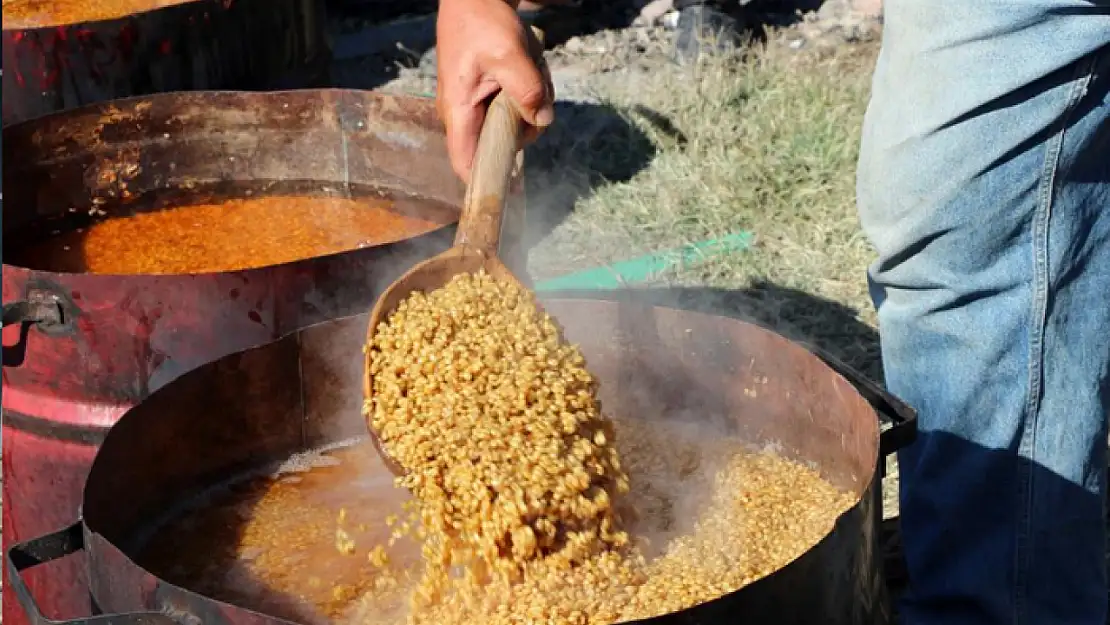 Bulgur kazanları kaynamaya başladı