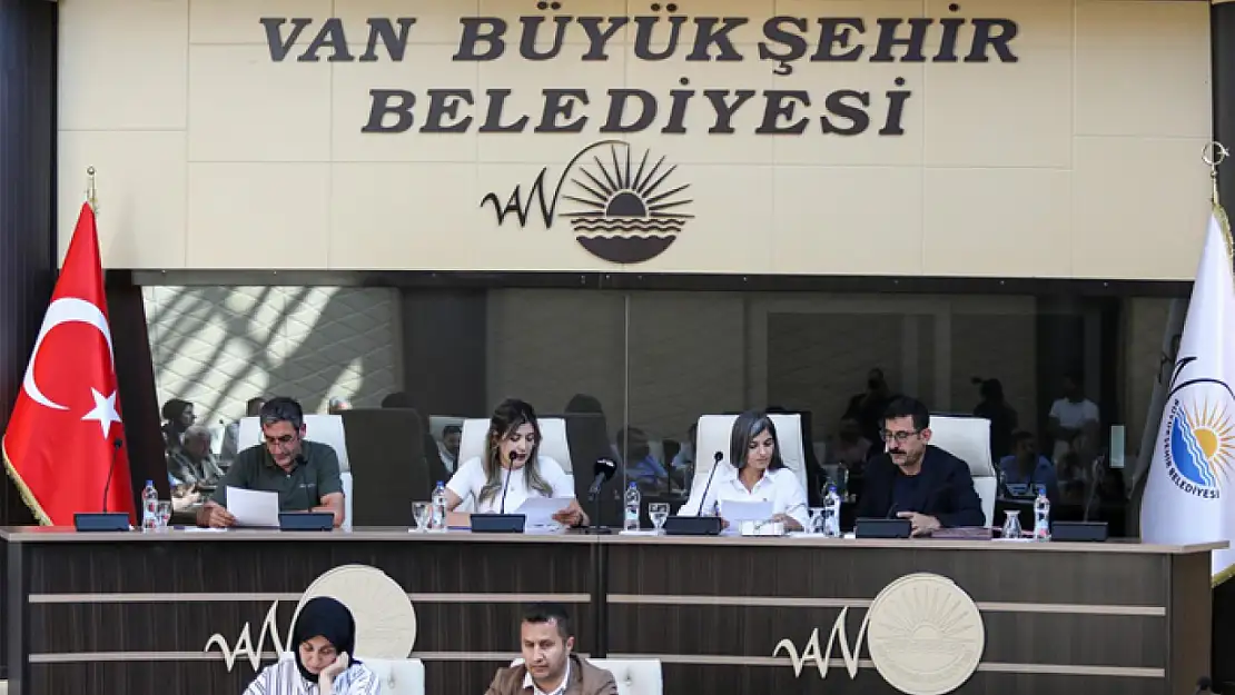 Büyükşehir Belediyesi Meclisi 36'ıncı birleşim ile devam etti