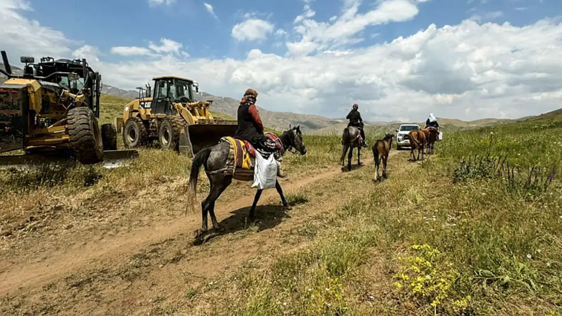 Büyükşehir Belediyesi Tirşîn Yayla Yolu'nda çalışma yaptı