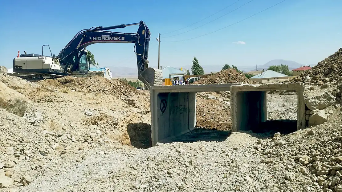 Büyükşehir'den kırsal yollarda güçlendirme çalışması