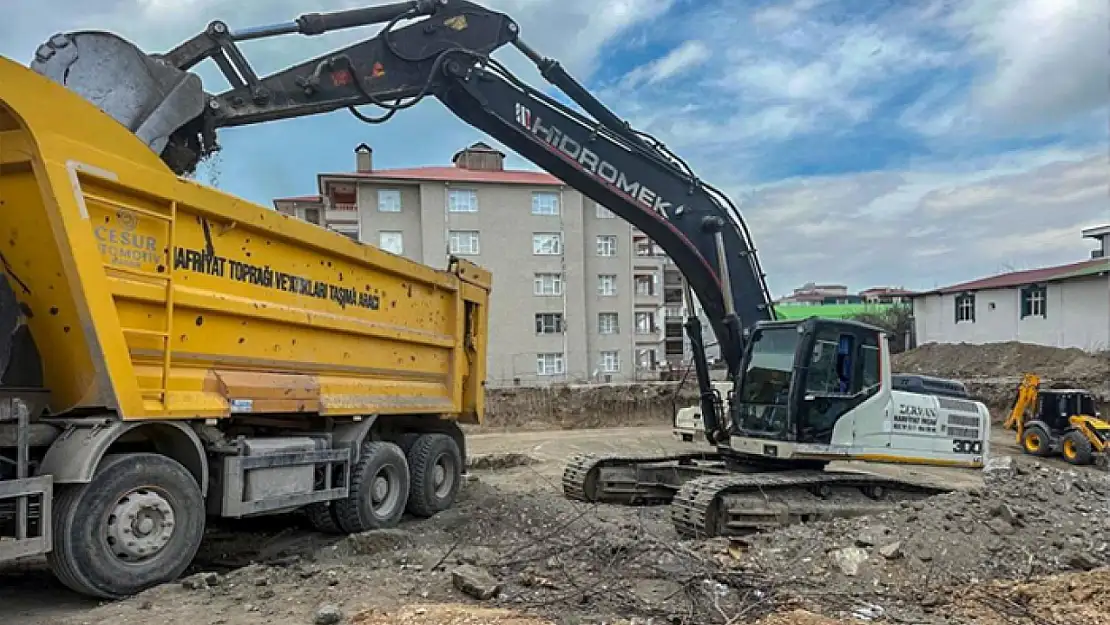 Büyükşehir kaçak hafriyat dökümüne göz açtırmıyor