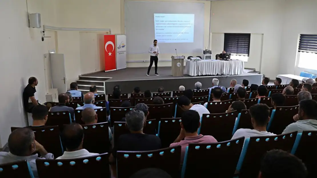 Büyükşehir personeline madde bağımlılığı semineri