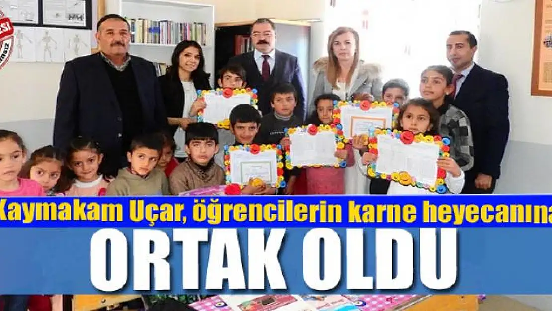 Kaymakam Uçar, öğrencilerin karne heyecanına ortak oldu 