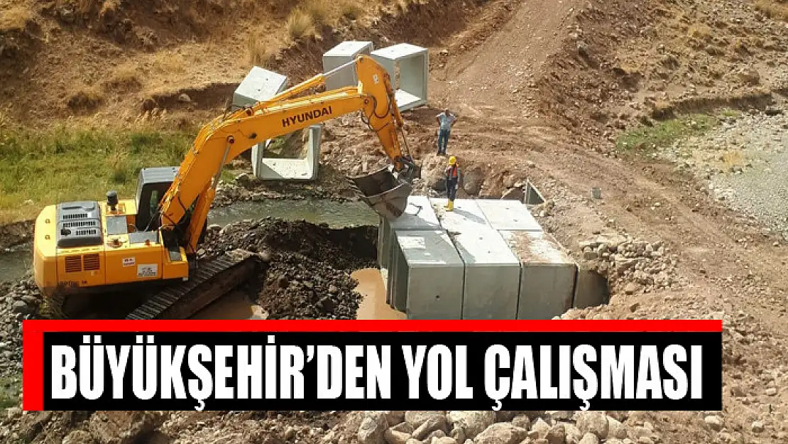 Büyükşehir'den yol çalışması