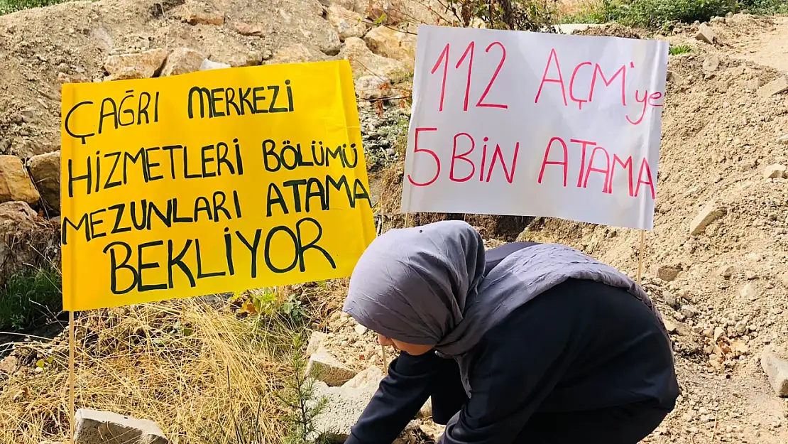 Çağrı merkezi mezunları atanmak istiyor