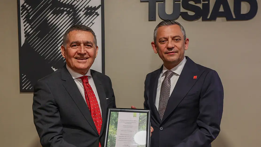 CHP Genel Başkanı Özgür Özel, TÜSİAD'ı ziyaret etti