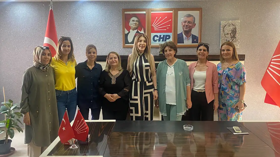 CHP Kadın Kolları Van İl Başkanı Beyhan Aslan güven tazeledi