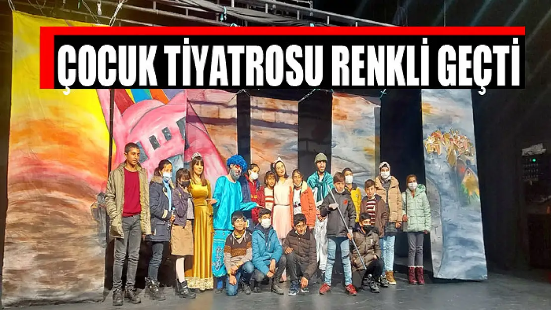 ÇOCUK TİYATROSU RENKLİ GEÇTİ