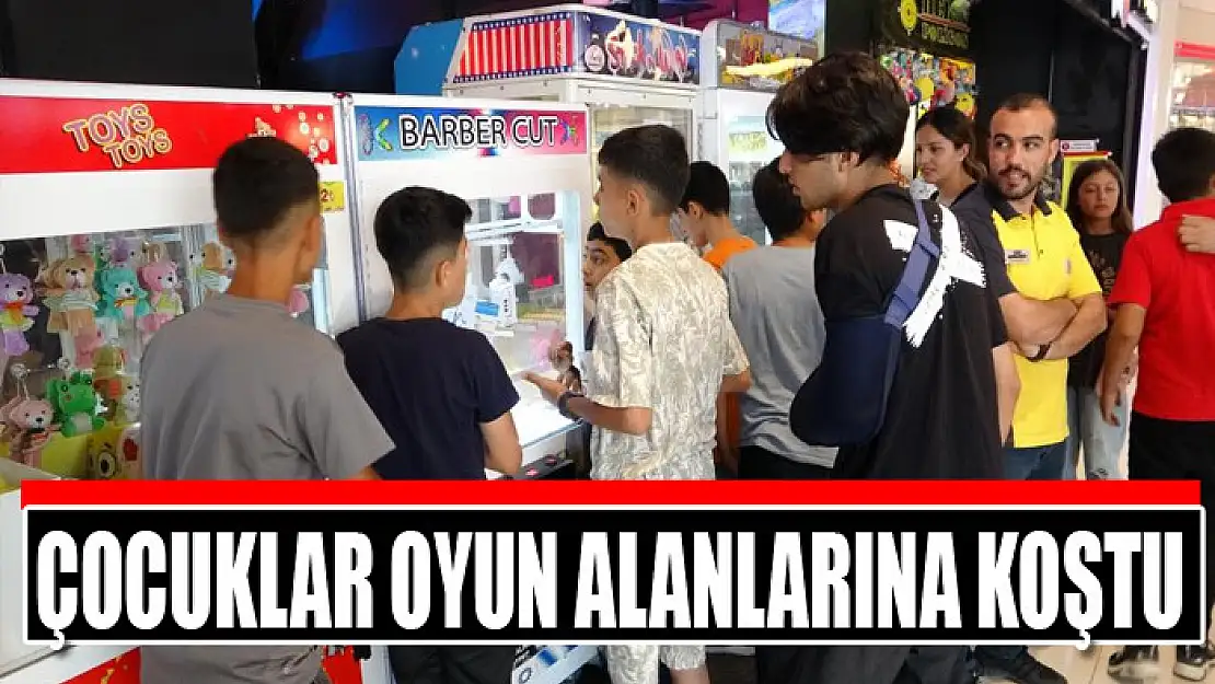 Çocuklar oyun alanlarına koştu