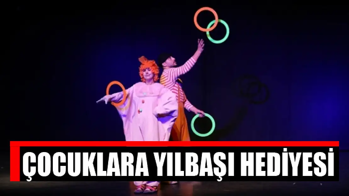 Çocuklara yılbaşı hediyesi