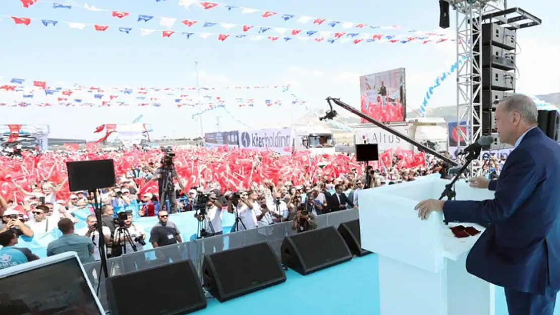 Cumhurbaşkanı Erdoğan, Bitlis'te toplu açılışlara katıldı