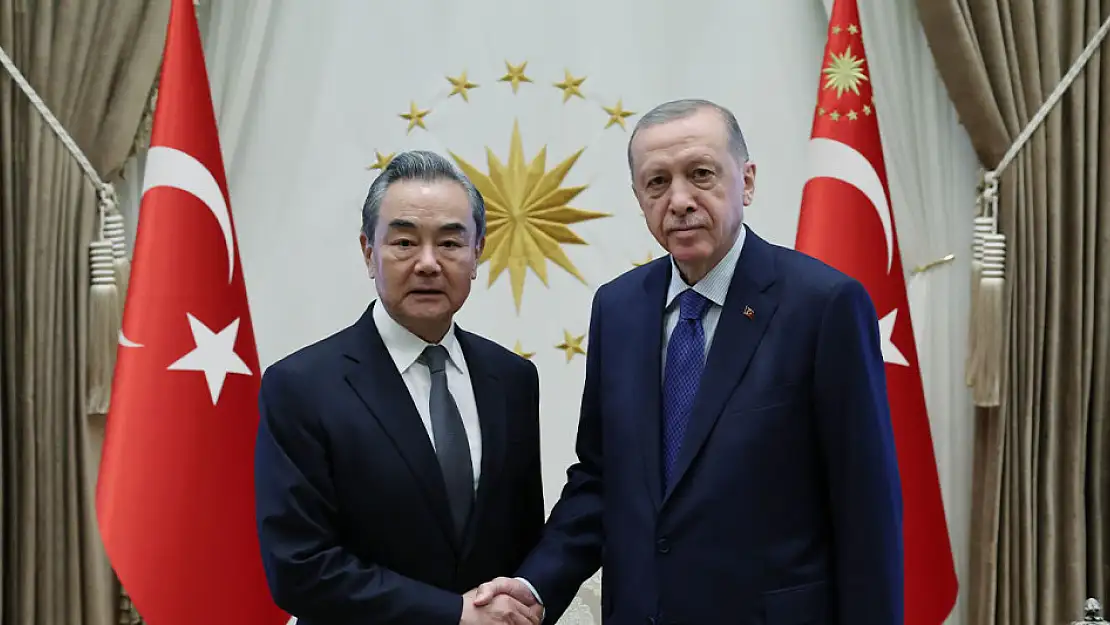 Cumhurbaşkanı Erdoğan, Çin Dışişleri Bakanı Wang Yi'yi kabul etti