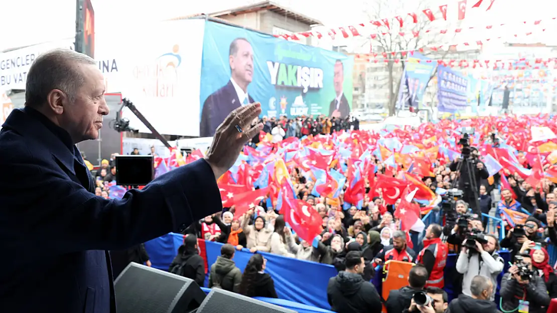 Cumhurbaşkanı Erdoğan: 'Kaan ilk uçuşunu başarıyla gerçekleştirdi, yaparsa AK Parti yapar'